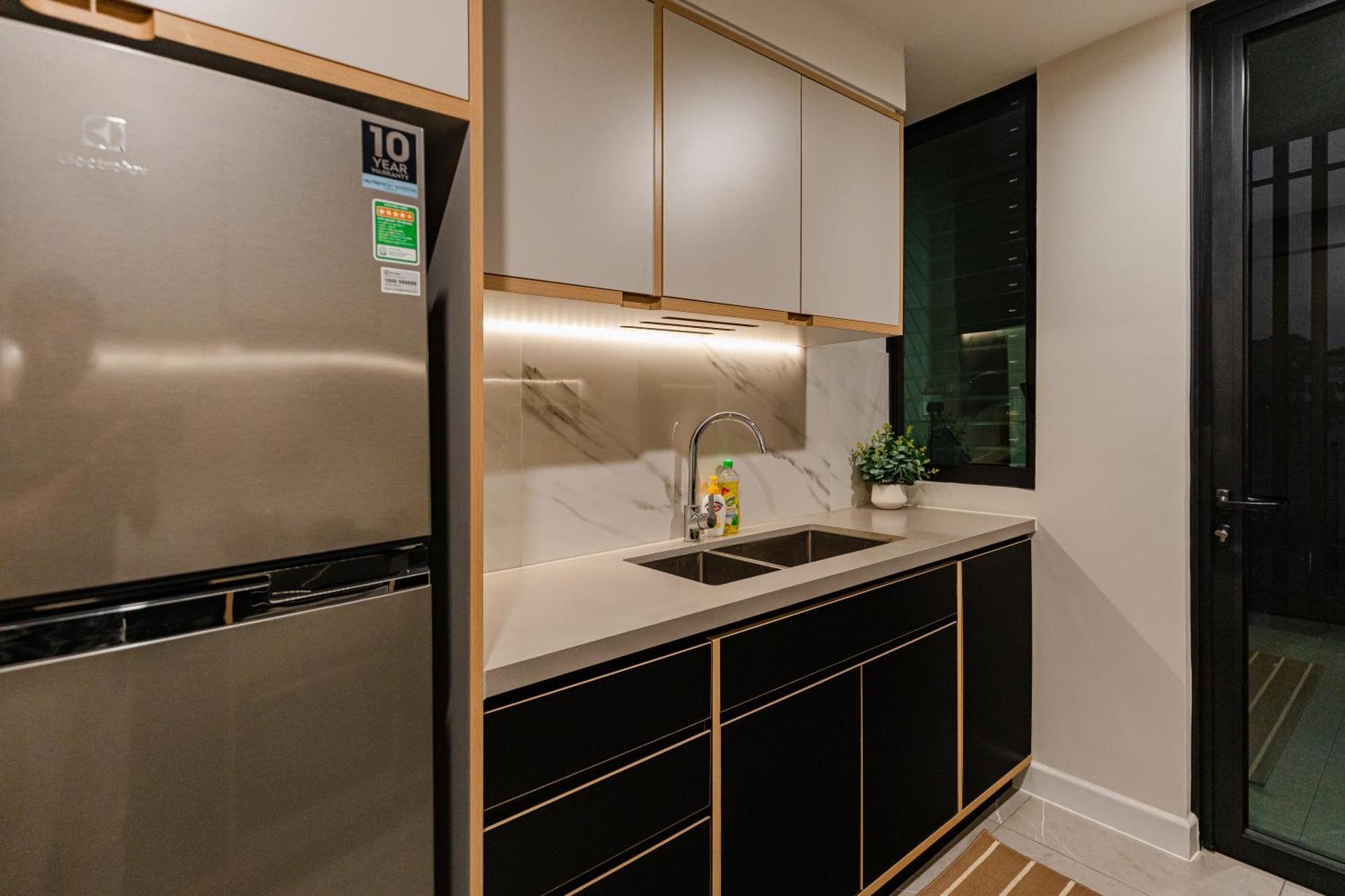 Luxury 2 Or 3Br Apartment In Dist 1 N Pool, Gym, Airport Pickup Thành Pho Ho Chí Minh Esterno foto